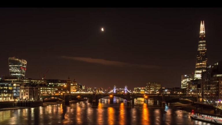 London Time Lapse (expedia) – Music by Daniel Garcia